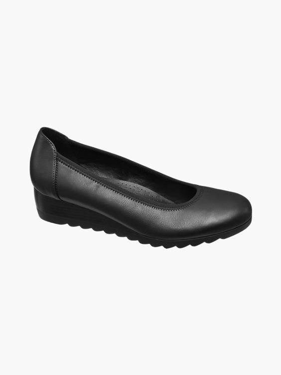 Graceland) Low Wedge Heel Shoes in | DEICHMANN