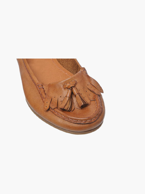 ladies tan loafers