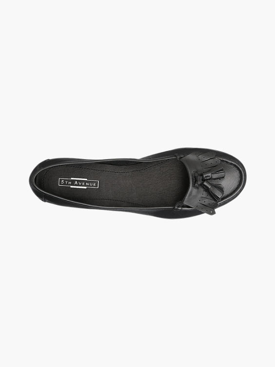 5th Avenue Ladies Black Leather Tassel Loafers