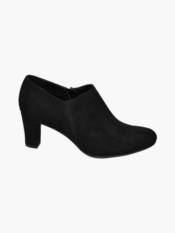 Black Heeled Shoes