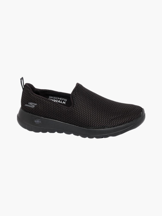 Black ladies 2025 skechers shoes