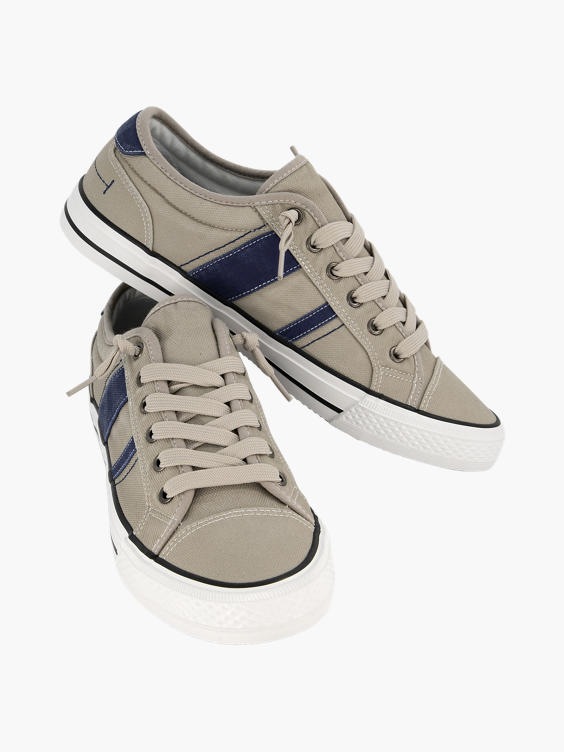 Taupe canvas sneaker