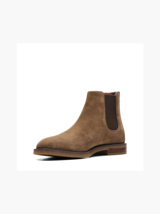 Clarks) Mens Chelsea Boots in Taupe | DEICHMANN