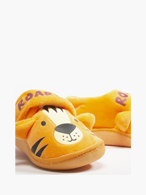 Premium Vector | Children pajama slippers. children feet in funny slippers. tiger  slippers.