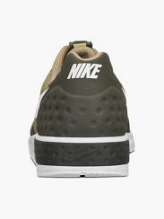 Nike Sneaker NIGHTGAZER LW in olive DEICHMANN