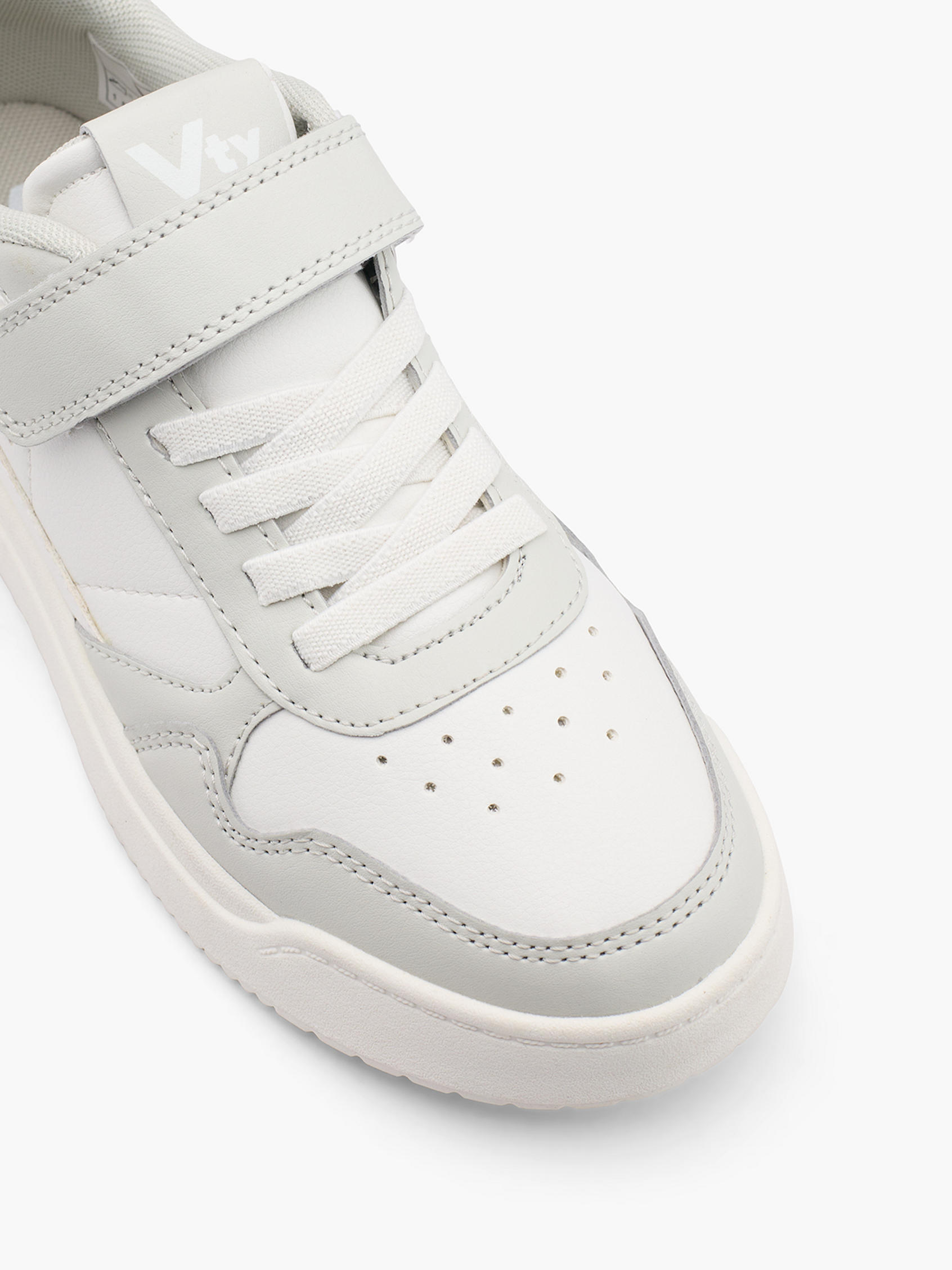 Vty) Sneaker in grau | DEICHMANN