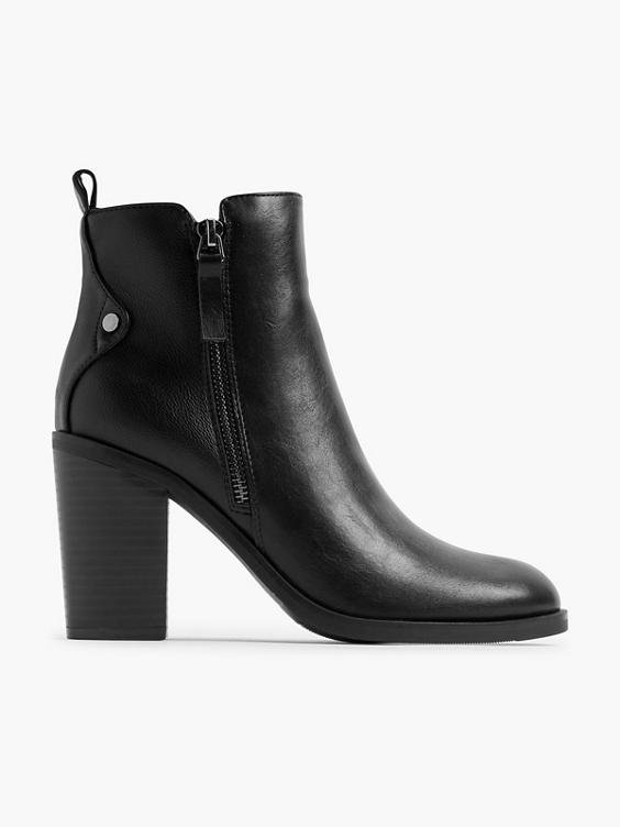 Black Heeled Ankle Boot with Zipper 