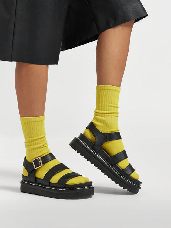 Black Platform Sandals with Contrasting Stitching