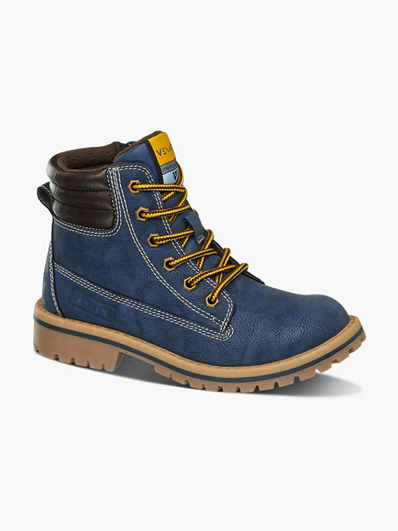 Schnürboots