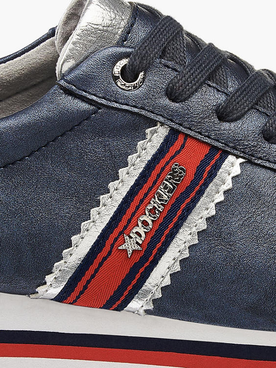 Sneaker