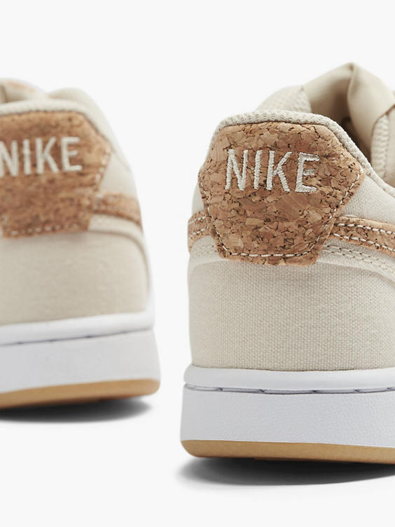 (Nike) Sneaker W NIKE COURT VISION LO CNVS in braun | DEICHMANN