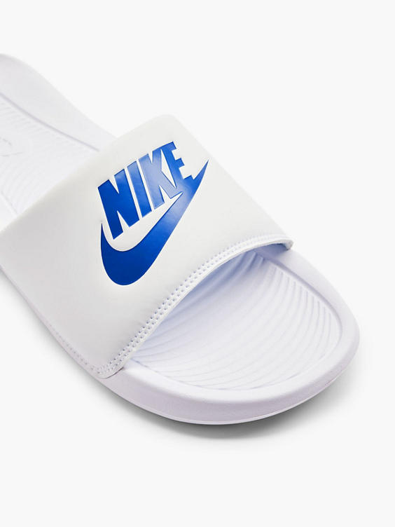 Férfi Nike VICTORI ONE SLIDE papucs