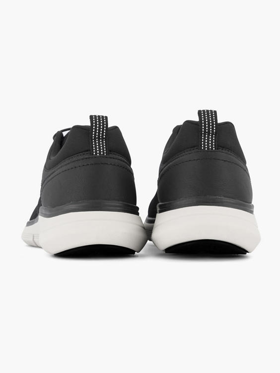 Zwarte sneaker