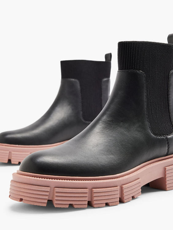 Black Chunky Chelsea Boot With Pink Sole