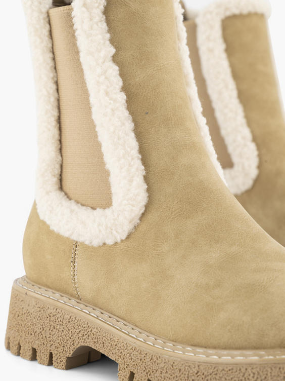 Taupe chelsea boot teddy