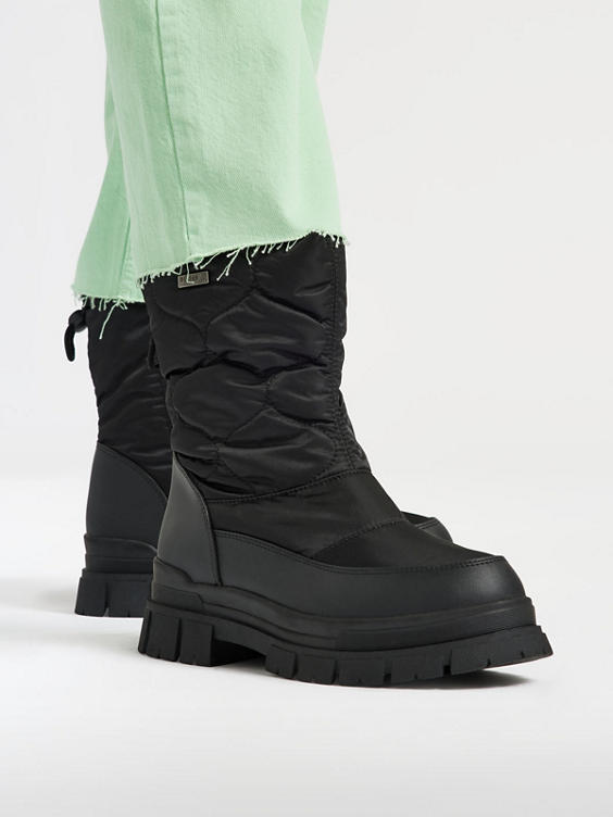 Black Chunky Quilted Snowboot