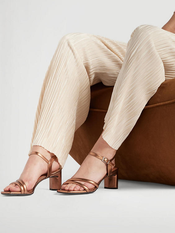 Block Heels for Women - Women's Designer Block Heels | Saint G – SaintG UK