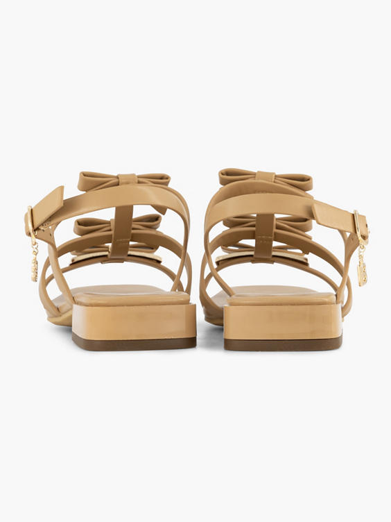 Beige sandaal strikjes
