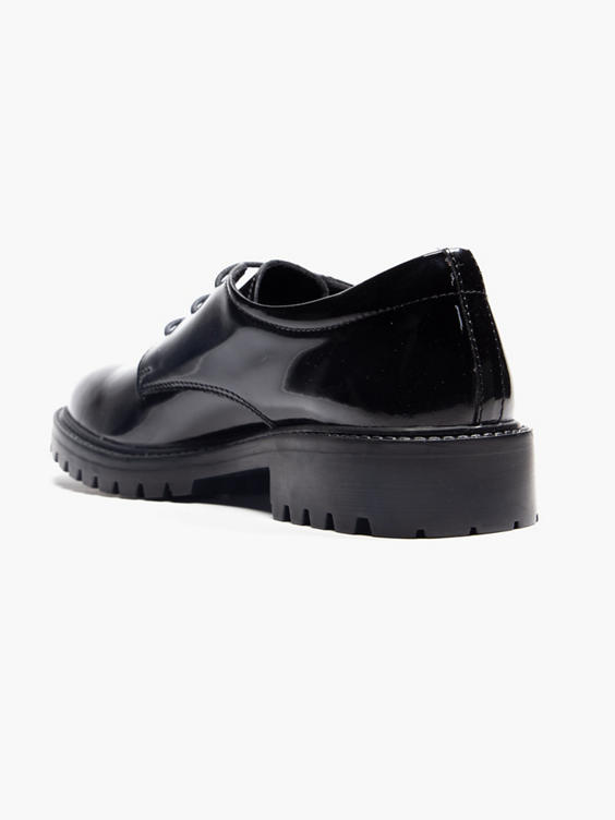(Pod) Teen Girl Patent Leather Shoe in Black | DEICHMANN