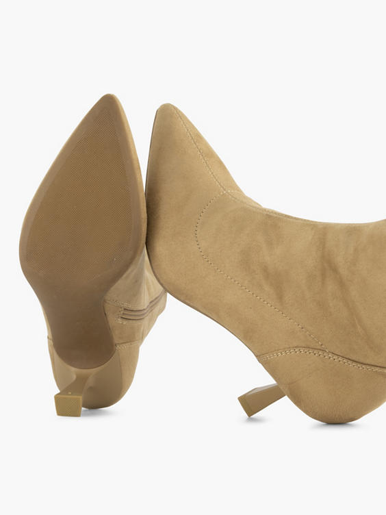 Beige enkellaars hak
