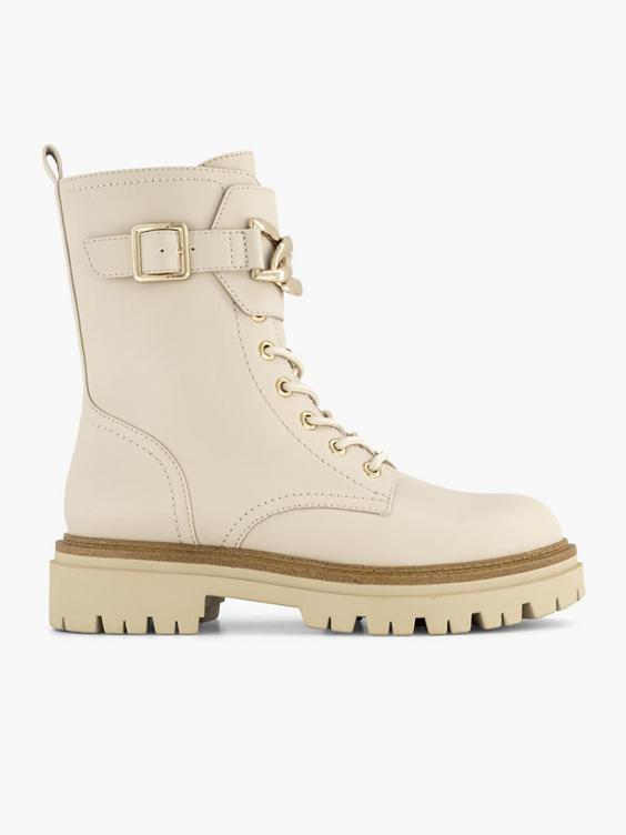 Licht beige veterboot