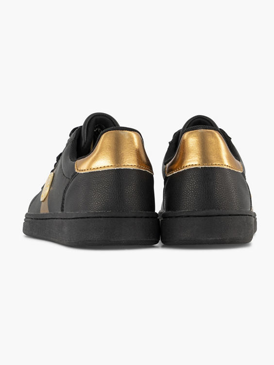 Zwarte sneaker