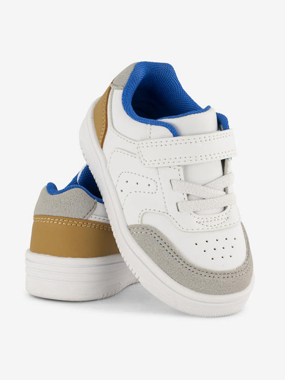Witte sneaker klittenband