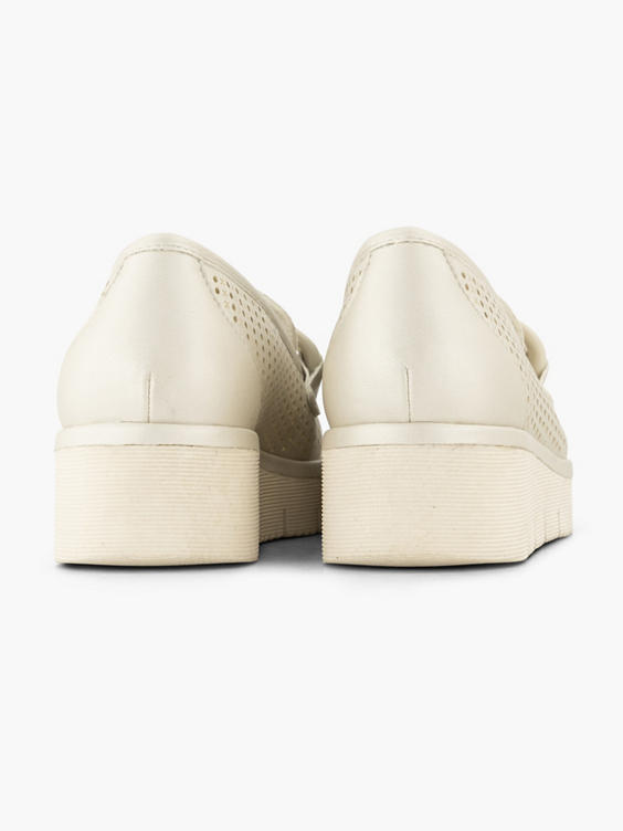 Beige comfort loafer