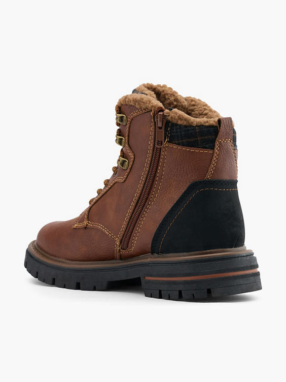 Schnürboots