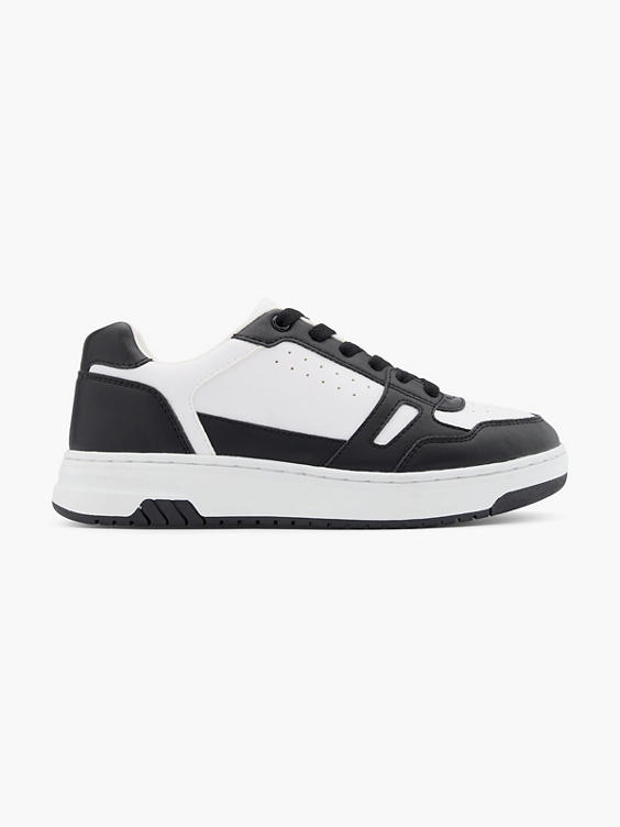 Zwarte sneaker