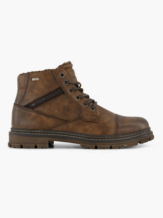 Bruine veterboot