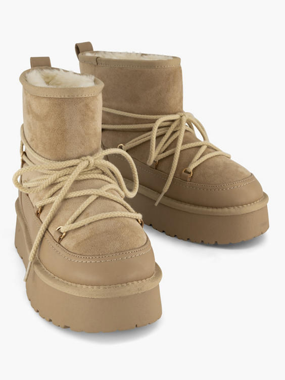 Beige boot gevoerd