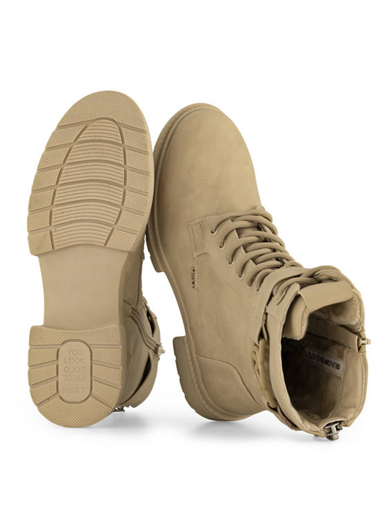 Beige veterboot