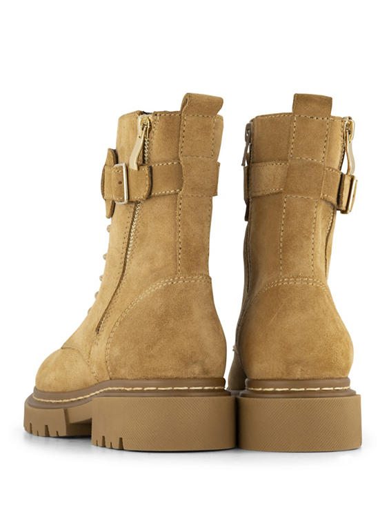 Bruine leren veterboot