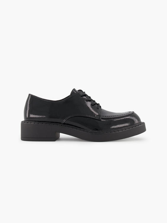 Scarpa da allacciare