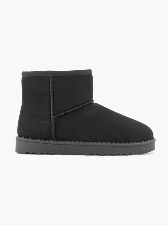 Zwarte boot gevoerd