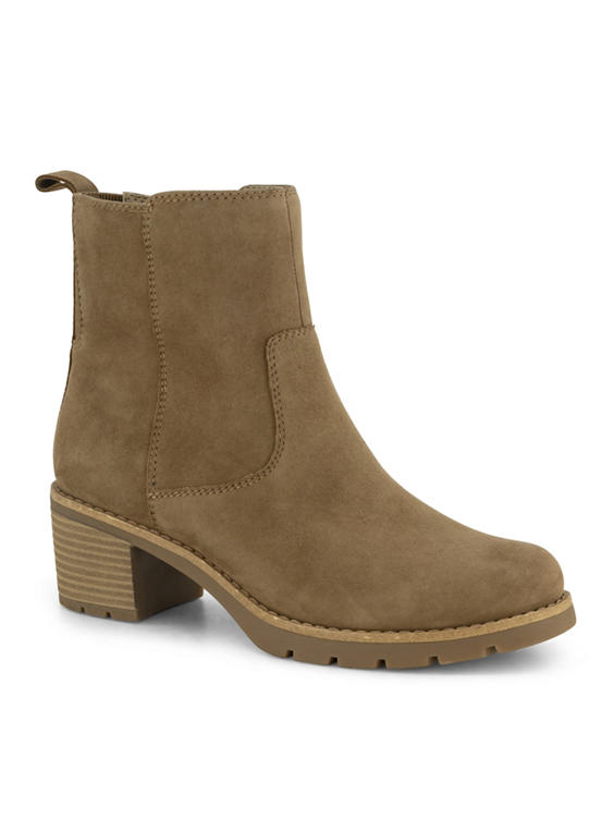 Bruine boot gevoerd