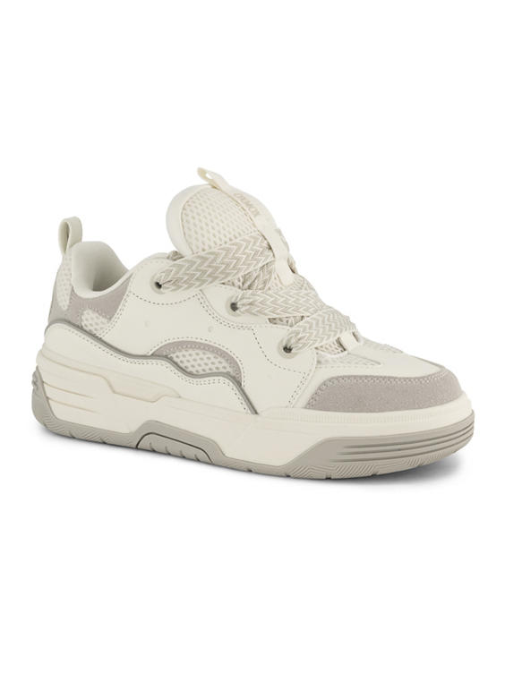 Witte sneaker