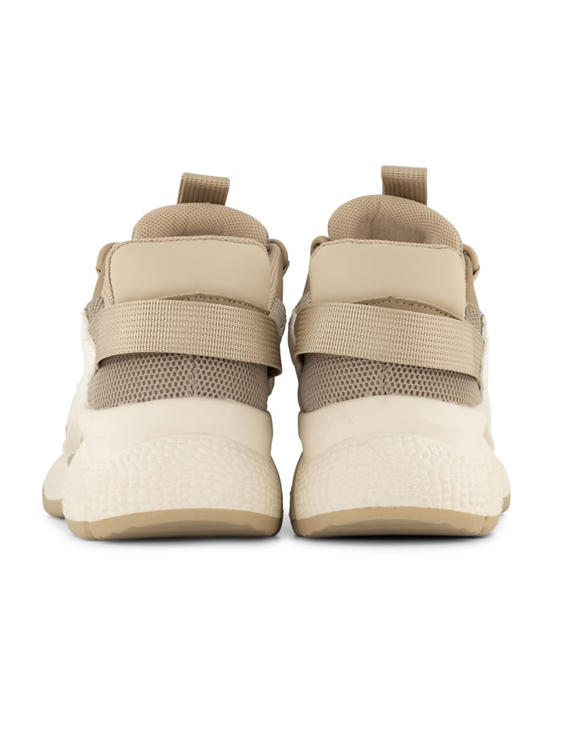 Beige sneaker 
