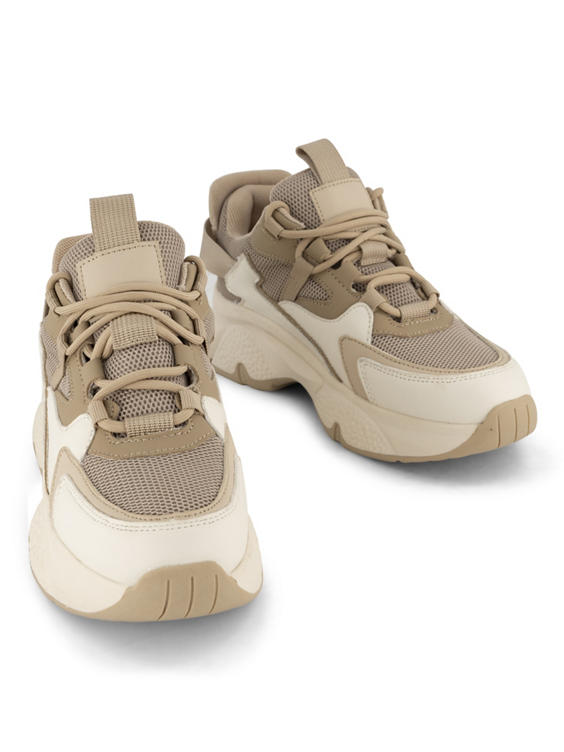 Beige sneaker 