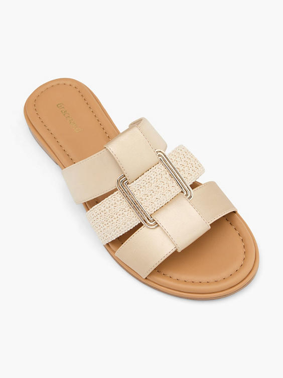 Beige slipper 