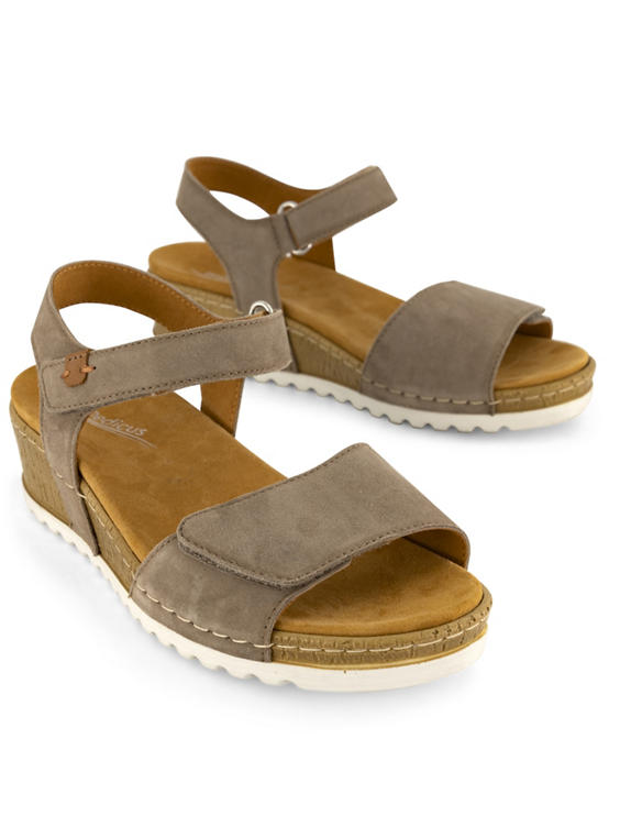 Taupe leren comfort sandalette sleehak