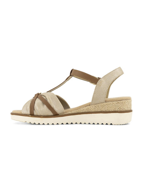 Beige sandalette sleehak