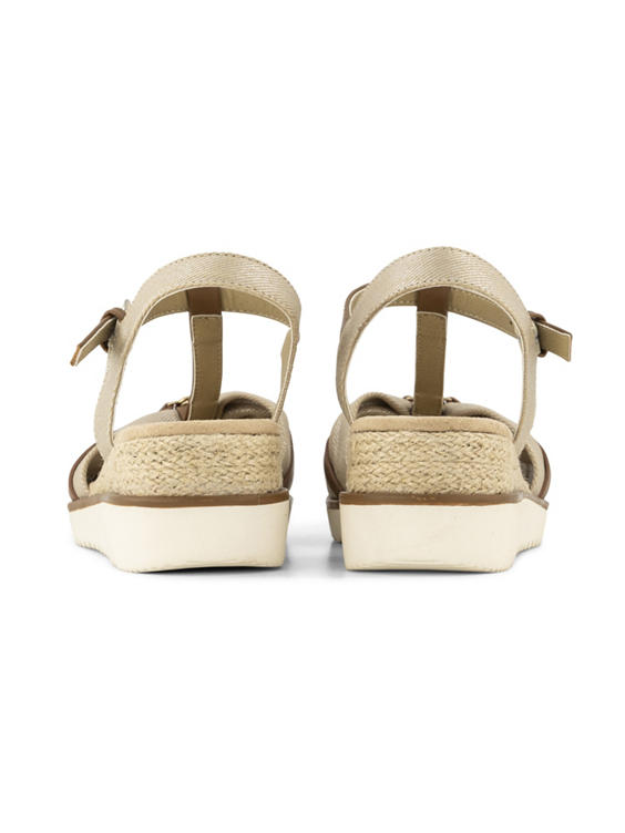 Beige sandalette sleehak