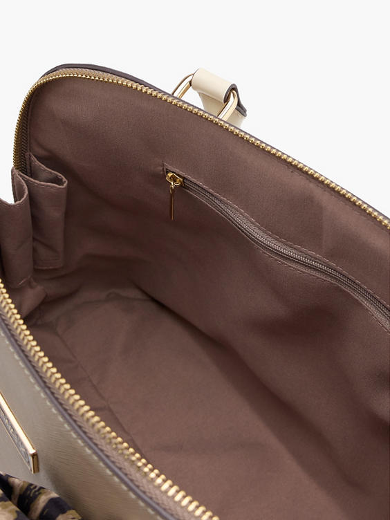 Handtasche
