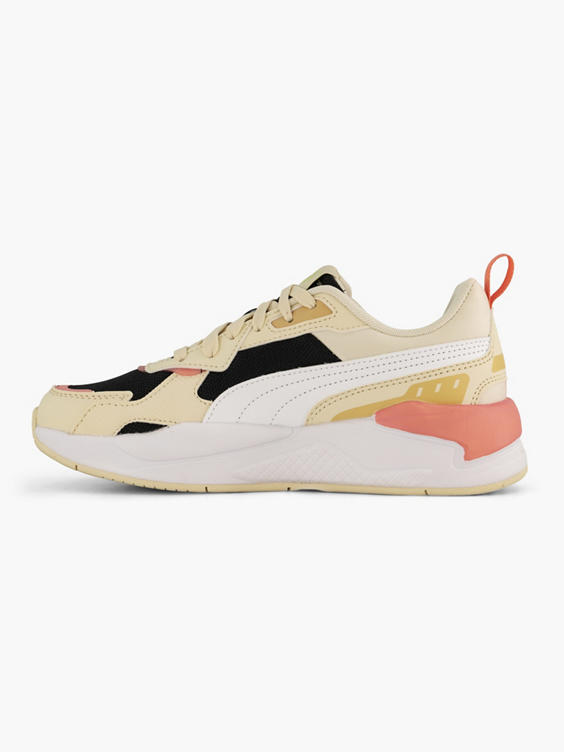 Roze sneaker