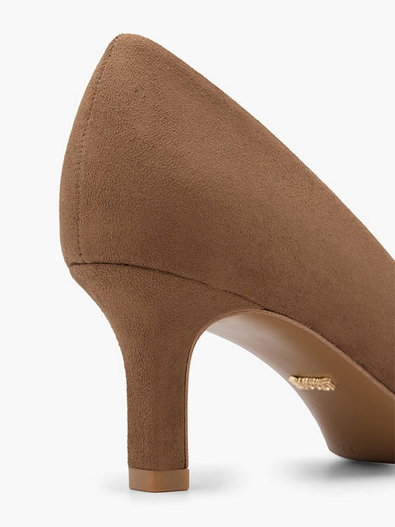 Bruine pump 