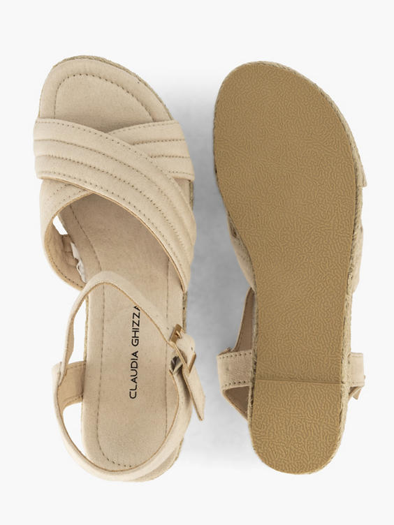 Beige sandalette sleehak