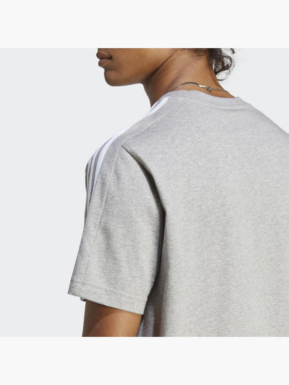 Essentials Single Jersey 3-Streifen T-Shirt