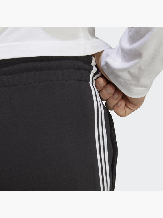 Essentials French Terry 3-Streifen Shorts